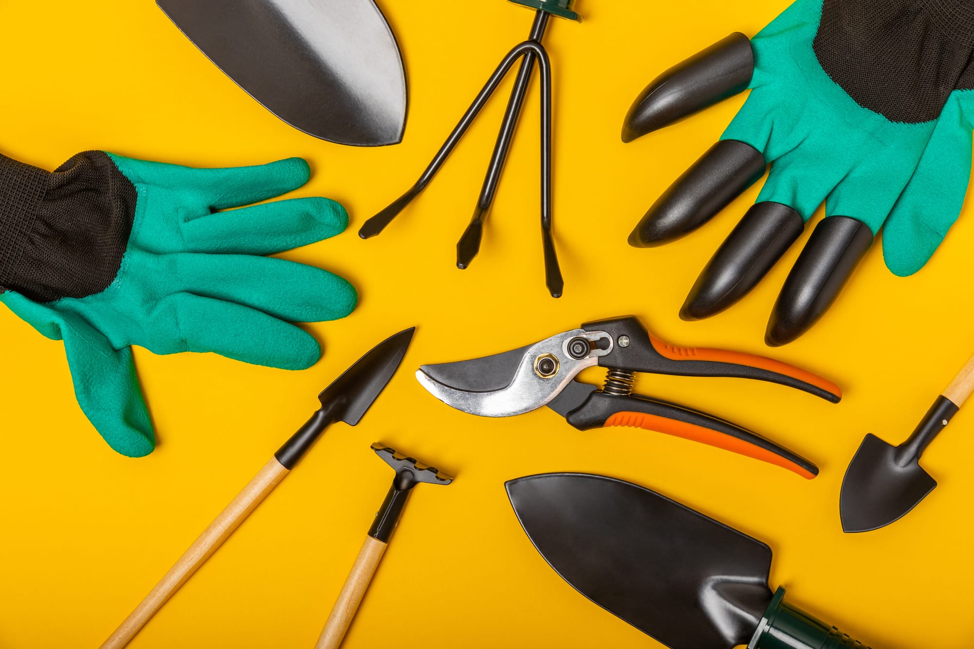 Ergonomic Garden Tool Sets: Grab Yer Shit & Go! Ergonomic Garden Tool Sets: Grab Yer Shit & Go!